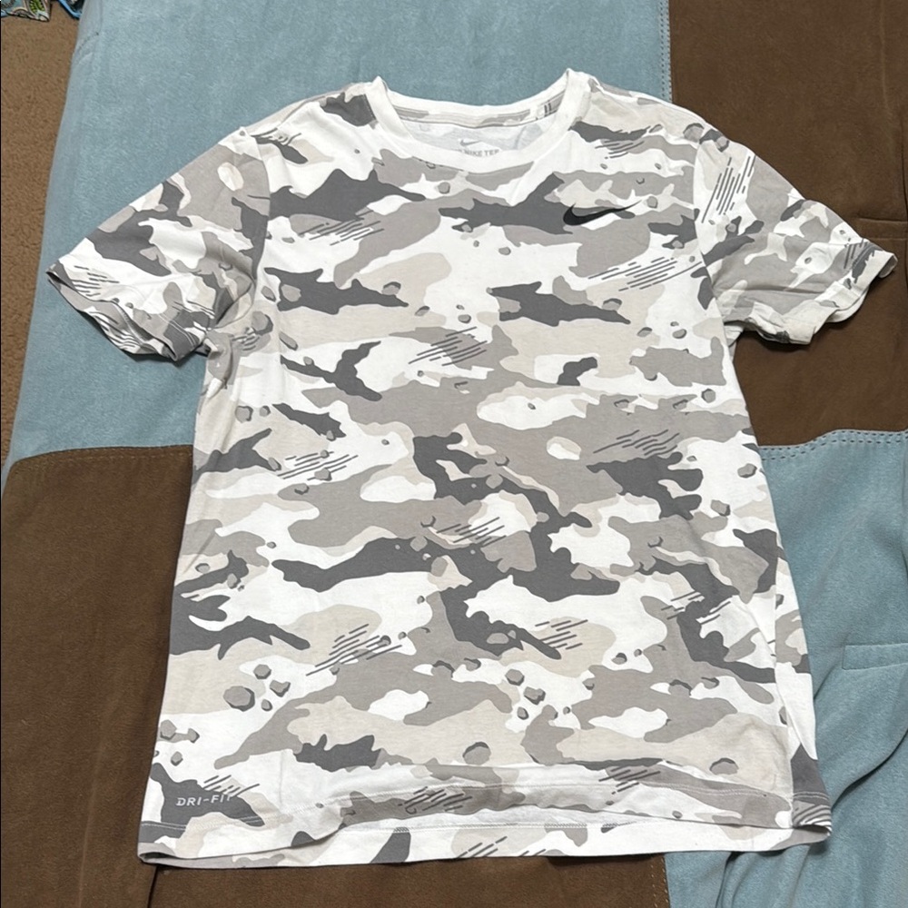 Nike Gray and White Camouflage Tee